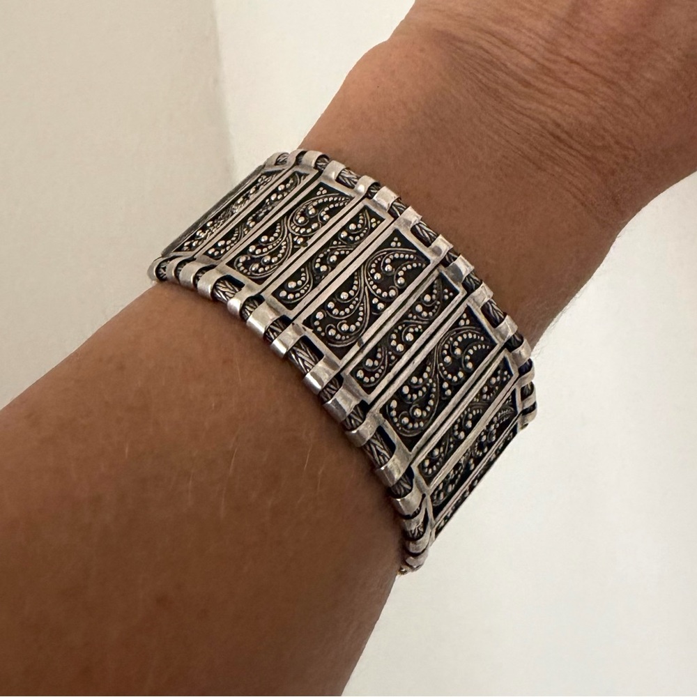 Bali Granulated Sterling Silver toggle bracelet 7inch
